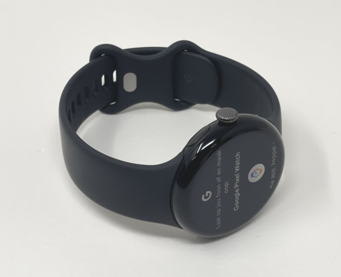 Google Pixel Watch 3 45mm Matte Black Aluminum Obsidian Cellular W Extra Band Image 4