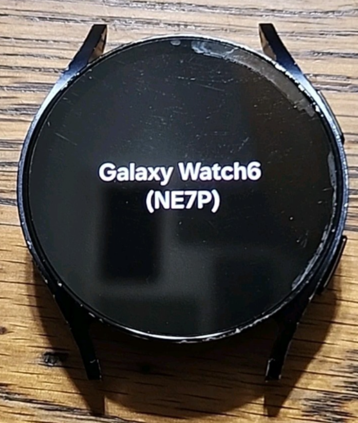 Samsung Galaxy Watch6 SM-R930 40mm GPS Smartwatch - Black - Watch Face Only Image 1