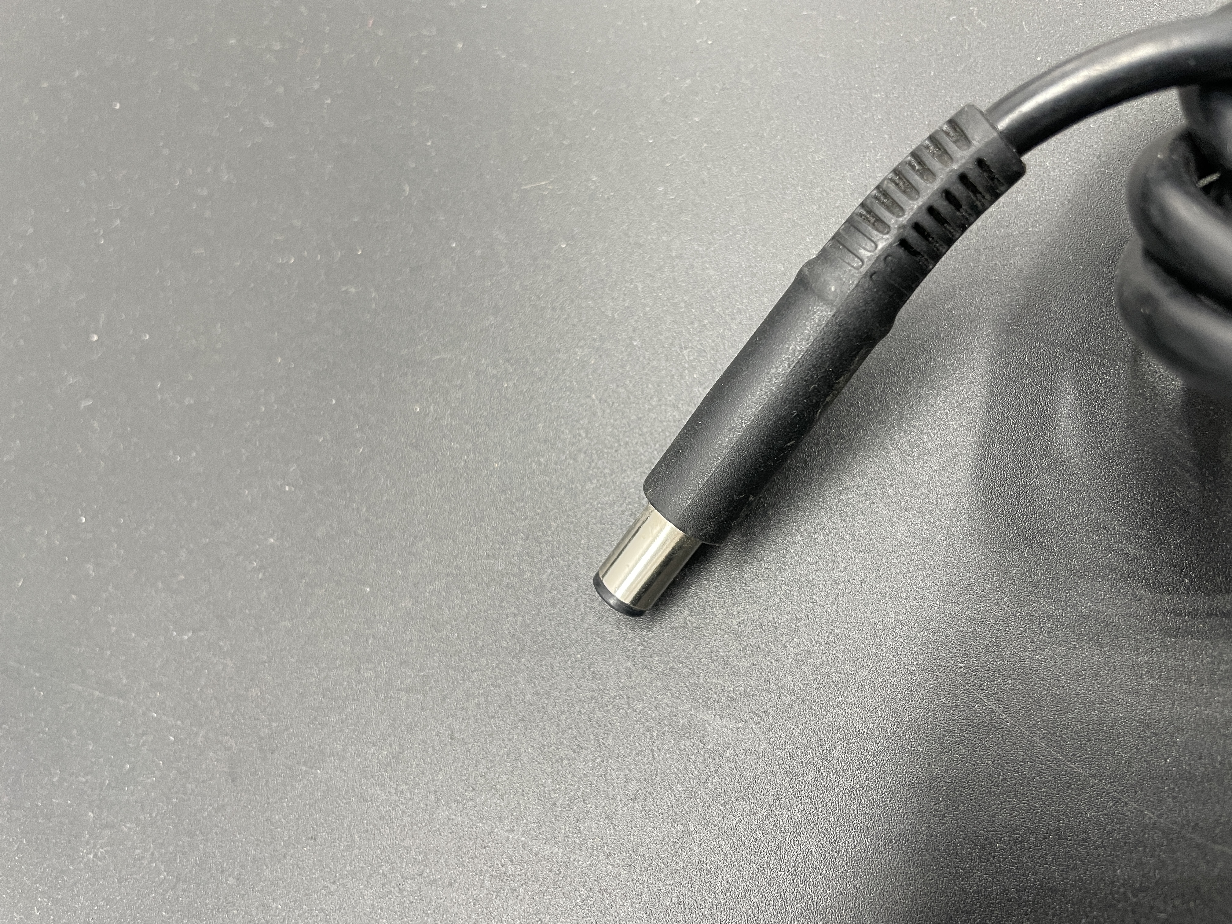 Used Dell 180W AC Adapter 19.5v 9.23A DW5G FA180PM111 Image 3