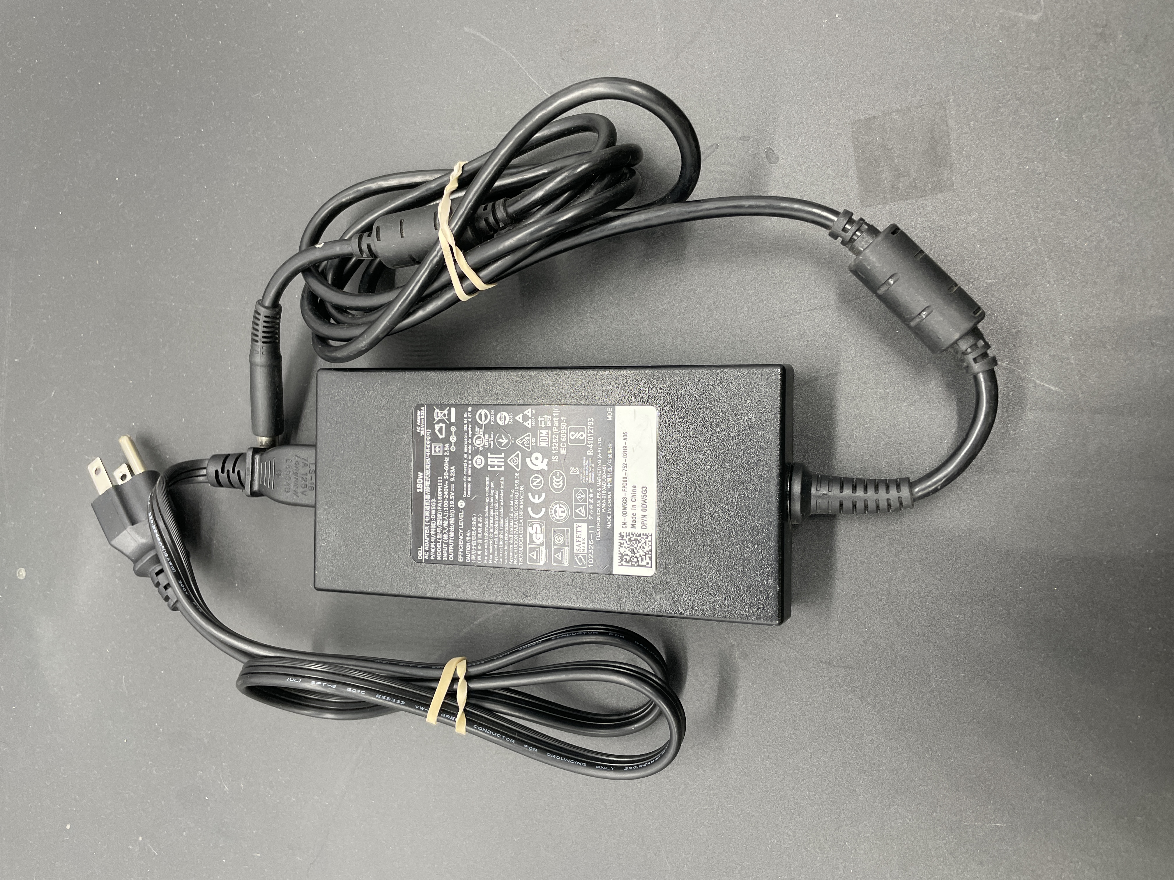 Used Dell 180W AC Adapter 19.5v 9.23A DW5G FA180PM111 Image 1