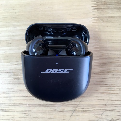 Bose QuietComfort Ultra True Wireless Noise Cancelling Earbuds - Black Image 1